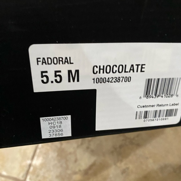 Inc knee high boots size 5.5. New in box - Picture 2 of 7